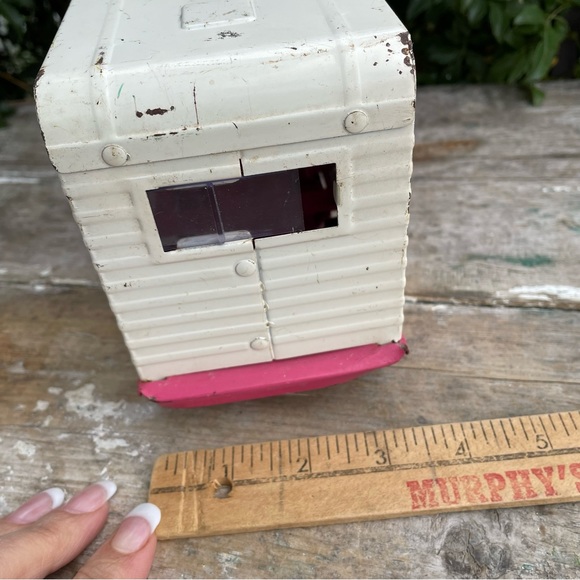 Vintage 1963-69 Tonka Toys Mini Pink Jeep Camper Truck - Picture 10 of 11